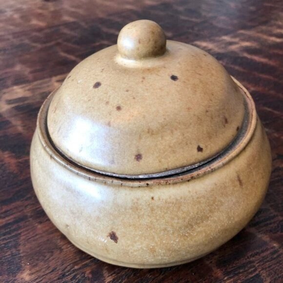 Vintage Handmade Studio Tea Pot and Sugar Bowl - Picture 8 of 12